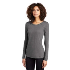 OGIO® ENDURANCE Ladies' Long Sleeve Force Tee 8 OGIO® ENDURANCE Ladies' Long Sleeve Force Tee -Portwest Shop OGLOE340@3
